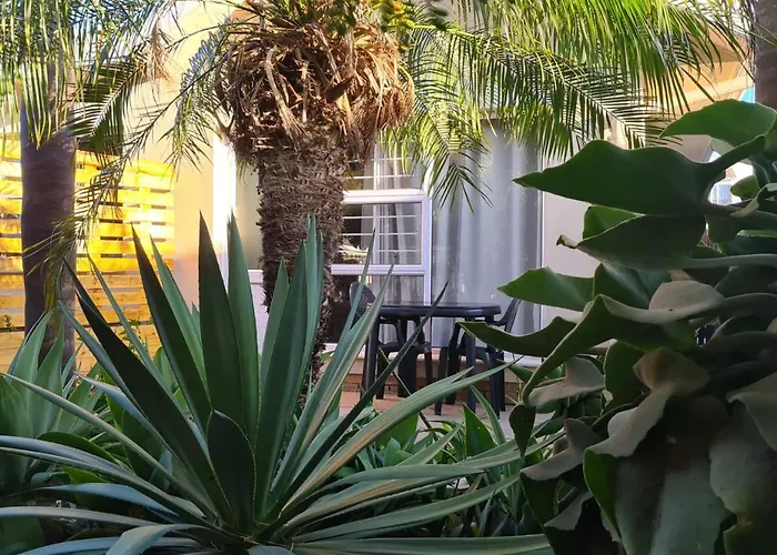 Mads Place